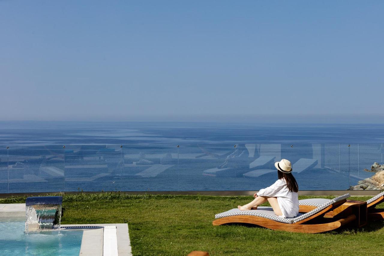 Villa Ligaria Pinnacle エクステリア 写真